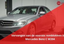 Hoe de voorste remblokken vervangen in de Mercedes Benz C W204?