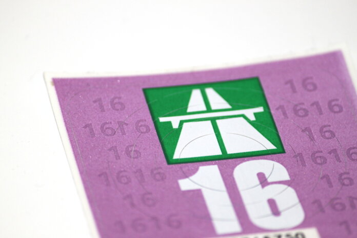 Sticker Sticker